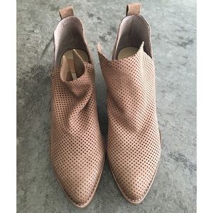 Dolce Vita Pointed Toe Booties in Taupe Leather